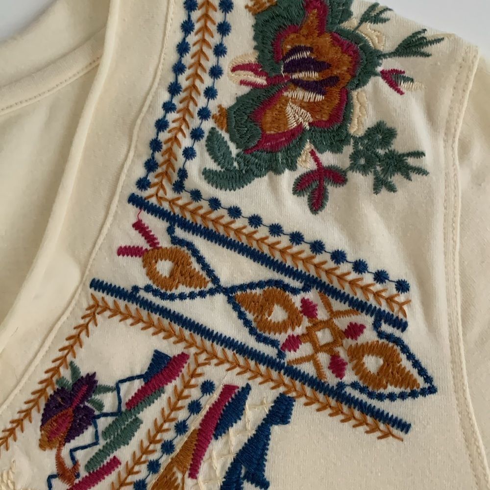 Calessa Embroidered Cream Women's Top Tunic V-Neck Long Sleeve Size L - Picture 7 of 11